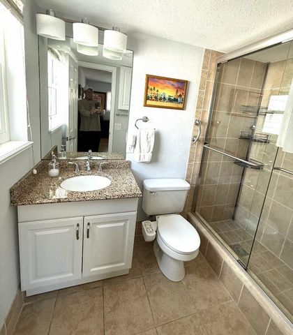 2715 NE 49th St 205, Fort Lauderdale, FL 33308