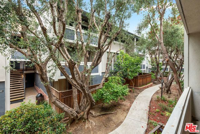6375 Green Valley Circle 206, Culver City, CA 90230