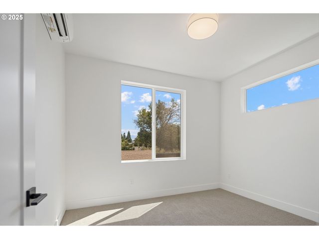 4013 Se 65TH Ave, Portland, OR 97206