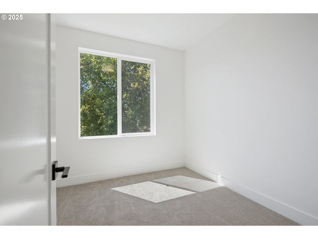 4013 Se 65TH Ave, Portland, OR 97206