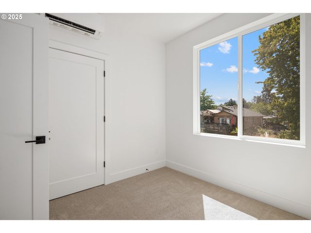 4013 Se 65TH Ave, Portland, OR 97206