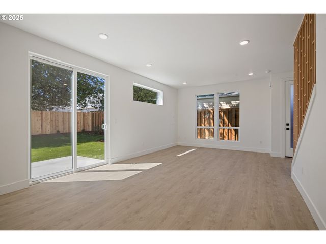 4013 Se 65TH Ave, Portland, OR 97206