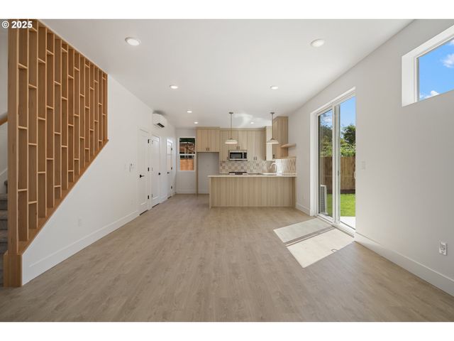 4013 Se 65TH Ave, Portland, OR 97206