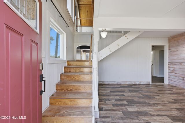 1748 Soundneck Road, Elizabeth City, NC 27909