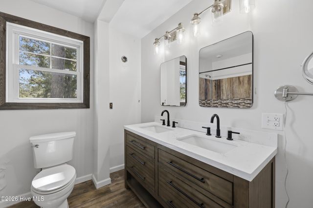 1748 Soundneck Road, Elizabeth City, NC 27909