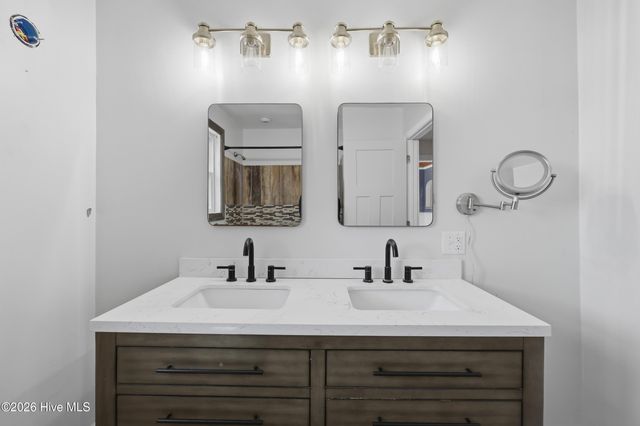 1748 Soundneck Road, Elizabeth City, NC 27909