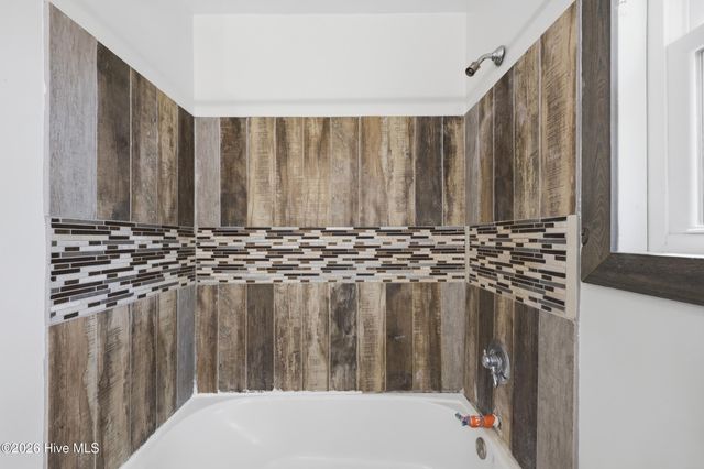 1748 Soundneck Road, Elizabeth City, NC 27909