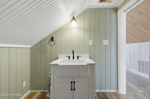 1748 Soundneck Road, Elizabeth City, NC 27909