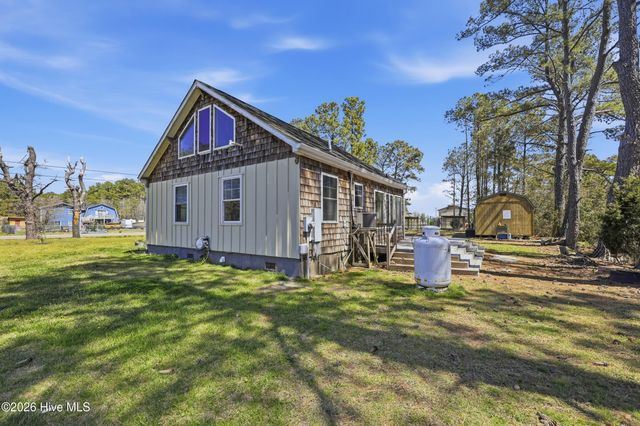 1748 Soundneck Road, Elizabeth City, NC 27909