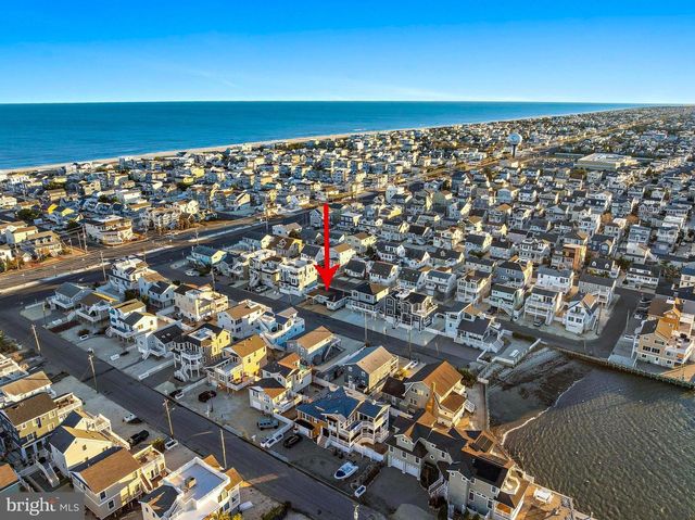 20 W 87TH ST, Long Beach Township, NJ 08008