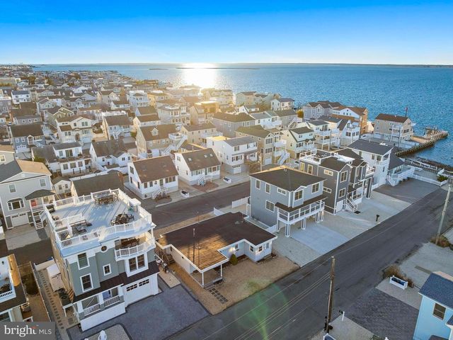 20 W 87TH ST, Long Beach Township, NJ 08008