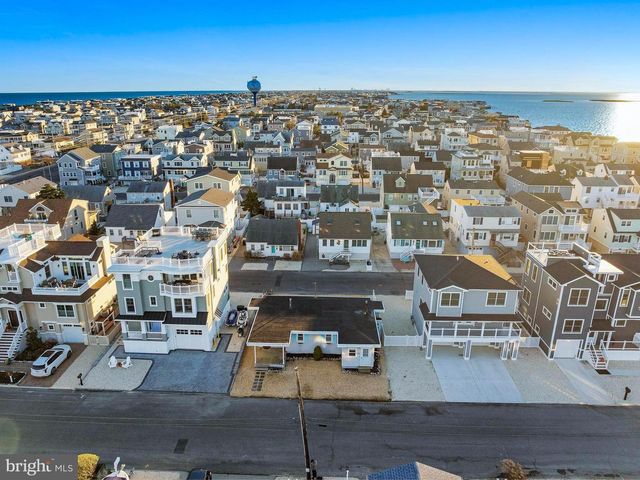 20 W 87TH ST, Long Beach Township, NJ 08008