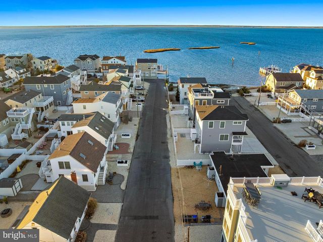 20 W 87TH ST, Long Beach Township, NJ 08008