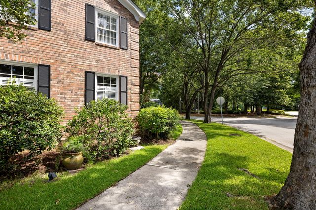 1067 Loyalist Lane, Mount Pleasant, SC 29464