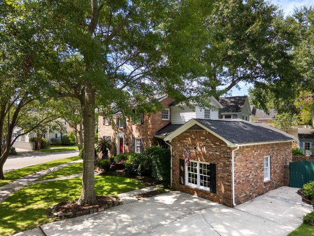 1067 Loyalist Lane, Mount Pleasant, SC 29464