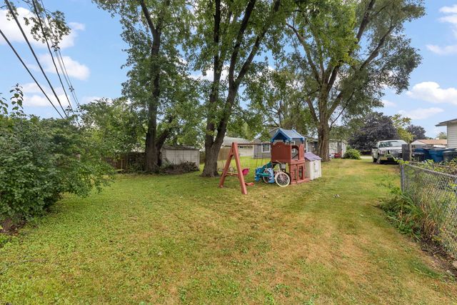 1914 Innercircle Drive, Crest Hill, IL 60403