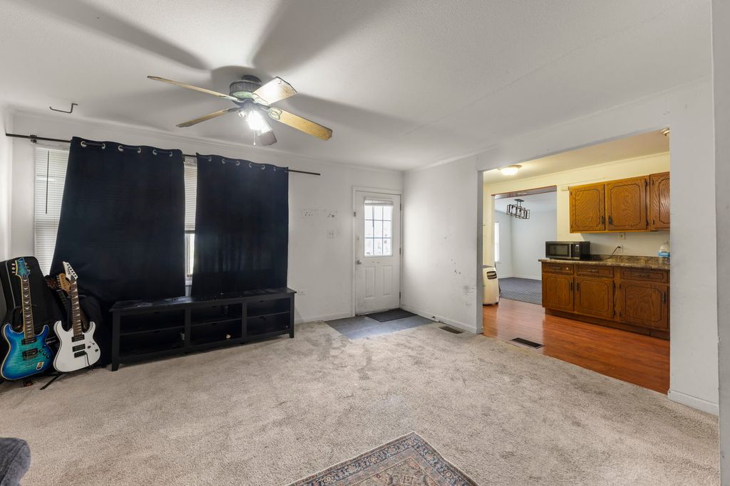 1914 Innercircle Drive, Crest Hill, IL 60403 — photo 5