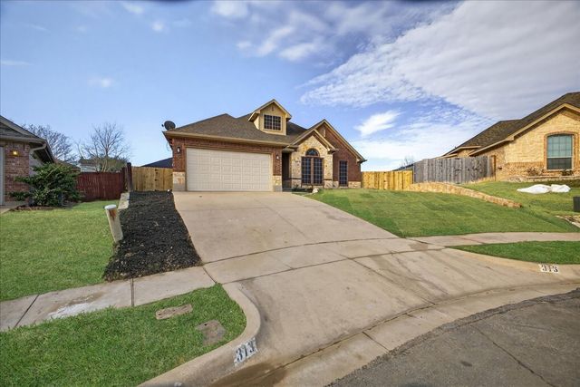 313 Nutmeg, Burleson, TX 76028