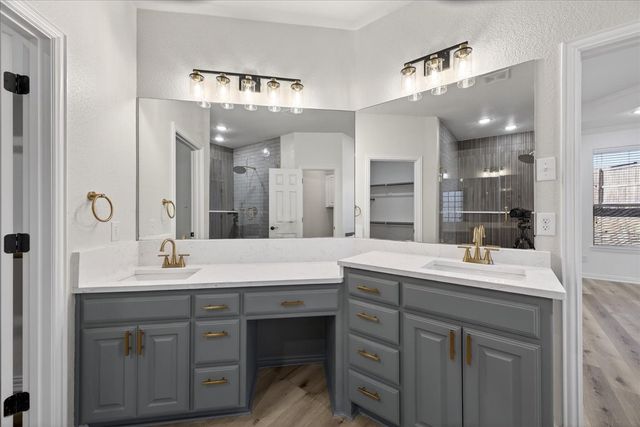 313 Nutmeg, Burleson, TX 76028