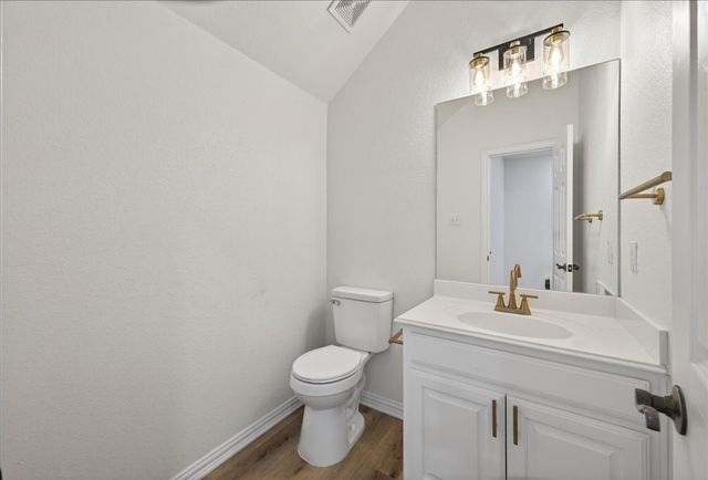 313 Nutmeg, Burleson, TX 76028