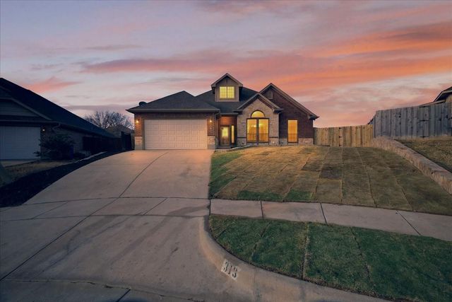 313 Nutmeg, Burleson, TX 76028