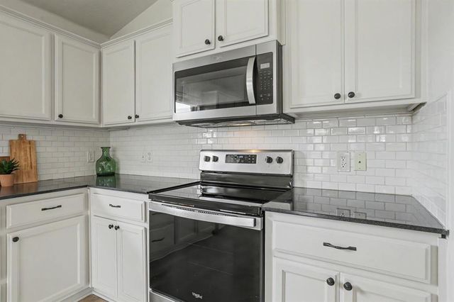 2520 NW 182nd Street, Edmond, OK 73012