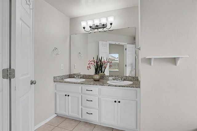 2520 NW 182nd Street, Edmond, OK 73012