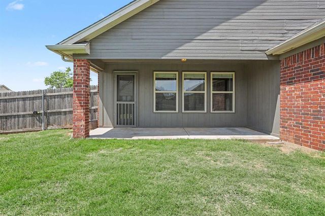2520 NW 182nd Street, Edmond, OK 73012