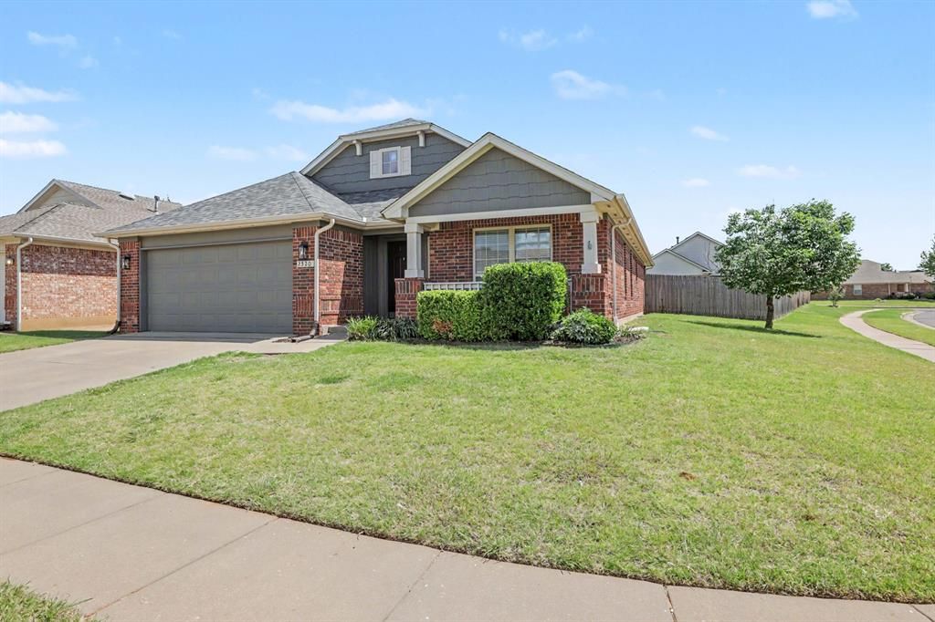 2520 NW 182nd Street, Edmond, OK 73012