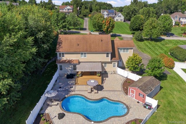 49 Harrisons Trail, Hopewell Junction, NY 12533