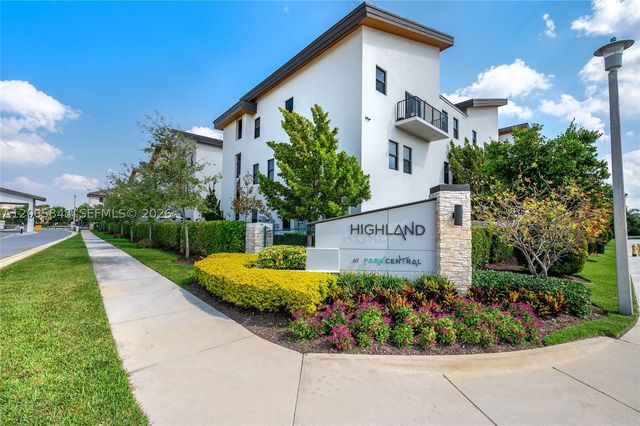 10461 NW 82nd St 10, Doral, FL 33178
