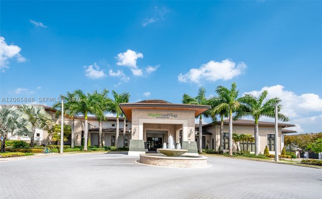 10461 NW 82nd St 10, Doral, FL 33178