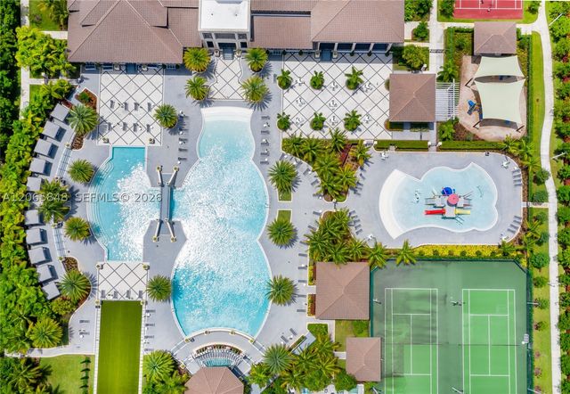 10461 NW 82nd St 10, Doral, FL 33178
