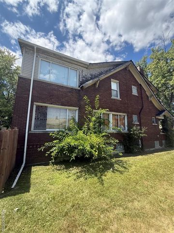 10974 Wilshire Drive, Detroit, MI 48213