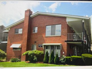 2121 Clawson Avenue #107 BLDG D, Royal Oak, MI 48073