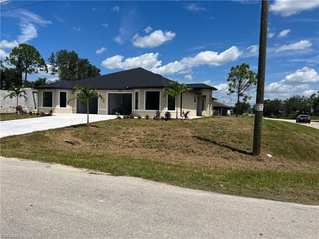 4852 30th ST SW, Lehigh Acres, FL 33973