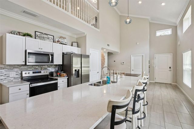 500 E EUCLID AVENUE, Deland, FL 32724