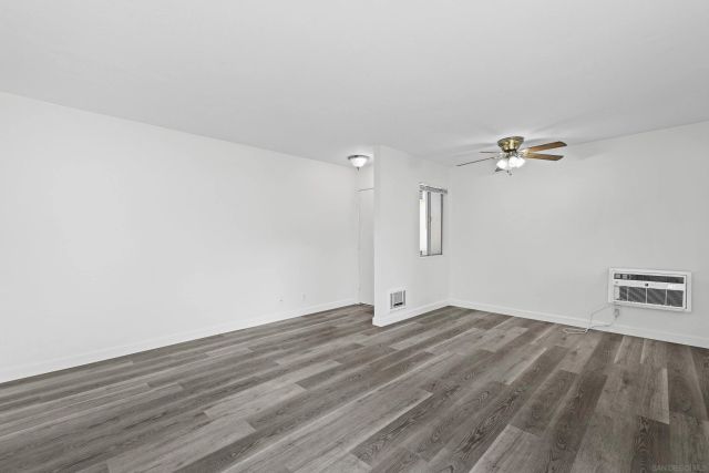 1389 Caminito Gabaldon A, San Diego, CA 92108