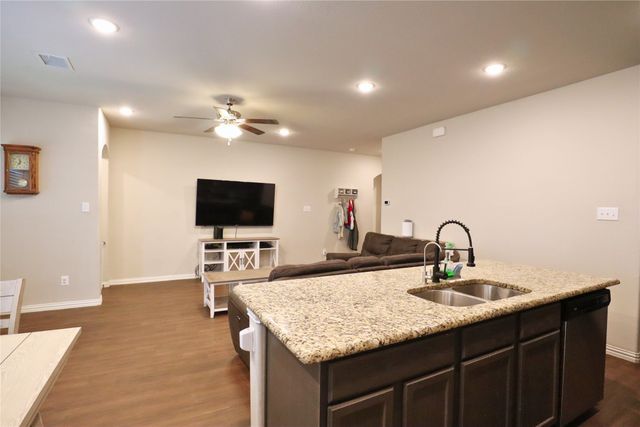 106 Cornell Avenue, Farmersville, TX 75442