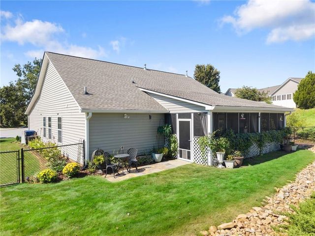 496 Tranquil Drive, Winder, GA 30680