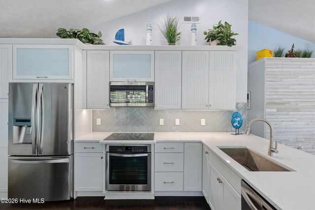 709 Ocracoke Drive, Wilmington, NC 28412