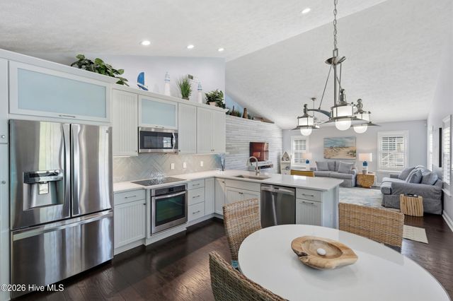 709 Ocracoke Drive, Wilmington, NC 28412