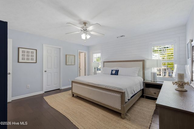 709 Ocracoke Drive, Wilmington, NC 28412