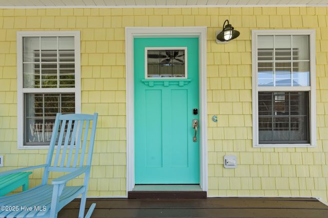 709 Ocracoke Drive, Wilmington, NC 28412