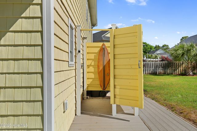 709 Ocracoke Drive, Wilmington, NC 28412