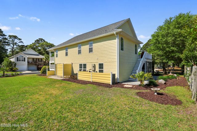 709 Ocracoke Drive, Wilmington, NC 28412