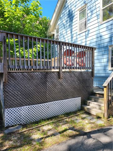 168 3rd Avenue, Woonsocket, RI 02895