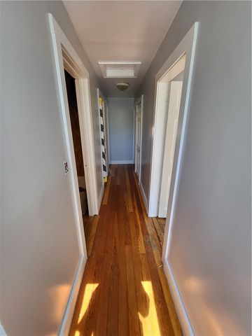 168 3rd Avenue, Woonsocket, RI 02895