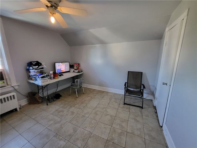 168 3rd Avenue, Woonsocket, RI 02895