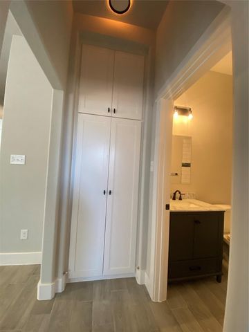 409-411 Cleveland Road, Granbury, TX 76049